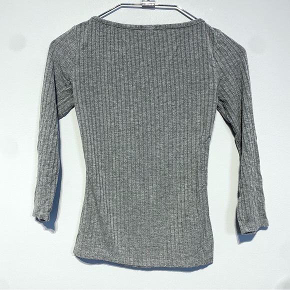 🛍️ 4 for 20$ / Garage 3/4 Sleeve Fitted Rib Tee / Grey / XS - Picture 5 of 9
